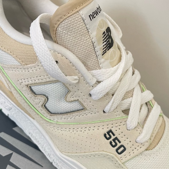 NIB New Balance 550 turtle dove beige green women’s 6.5 - Picture 3 of 9